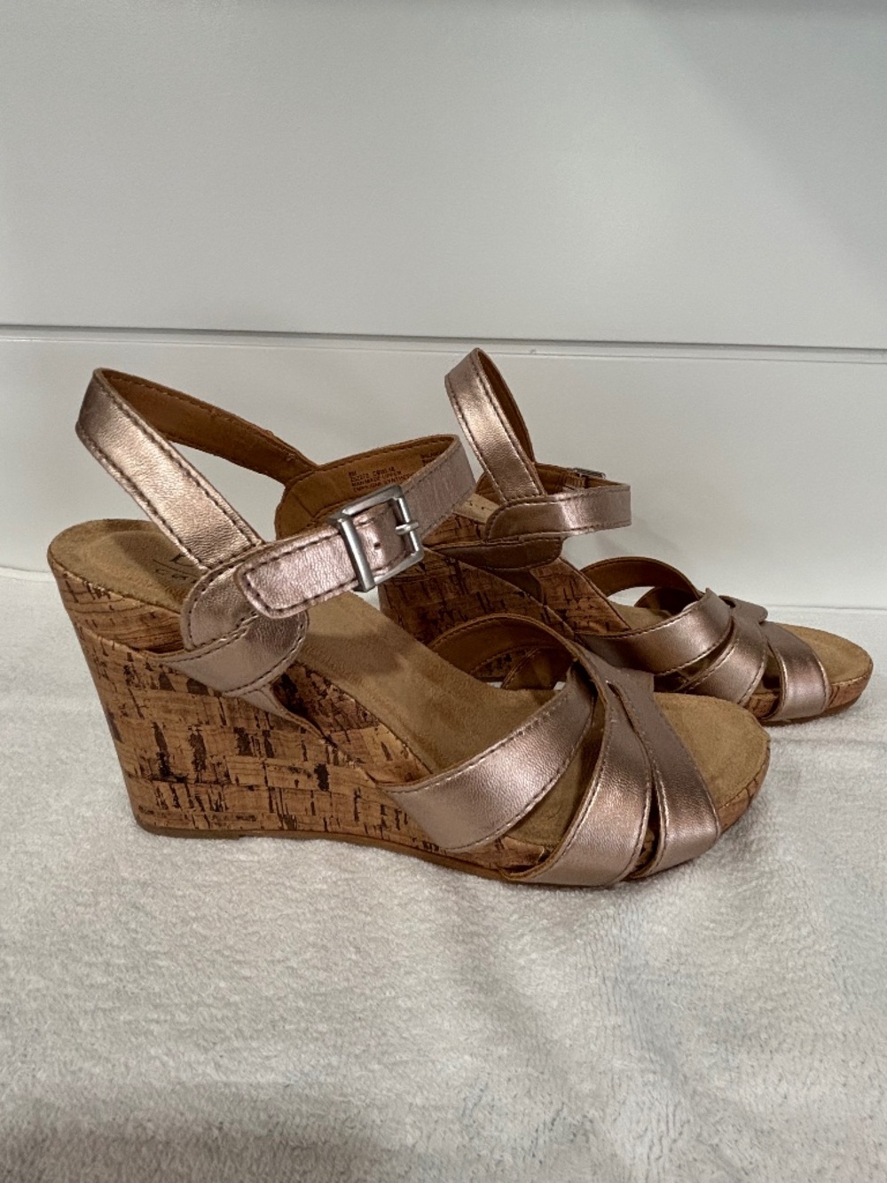 B.O.C. Rose Gold Metallic Strappy Cork Wedge Sandals - Size 8M